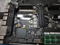 MacBookPro15 ロジックボード修理